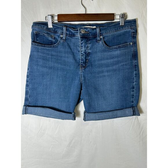 Levi's 314 Women's Shaping Straight Mid Rise Distressed Stretchy Shorts, Size 31 - Picture 1 of 3